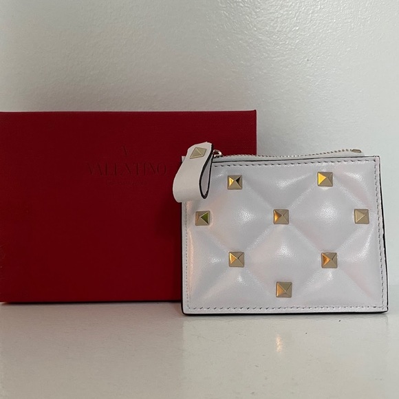 Valentino Handbags - NIB authentic VALENTINO Rockstud credit card case